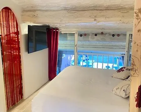 Bastidon Vue Mer Holiday home *