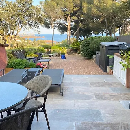 Holiday home Bastidon Vue Mer
