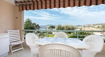 Bastidon Vue Mer Antheor-Cap-Roux