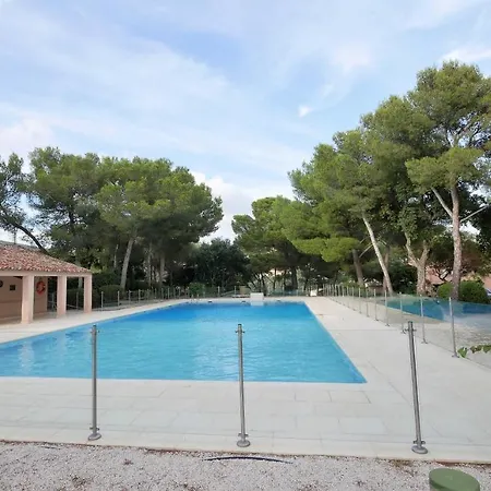 Bastidon Vue Mer Holiday home *